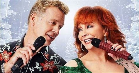 'Reba McEntire's Christmas in Tune': 5 things you need to know about ...