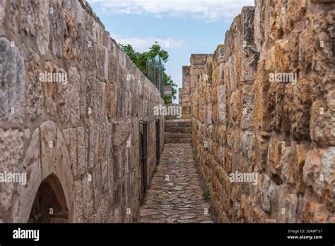 Wall of the Old City in Jerusalem. Travel photo Stock Photo - Alamy