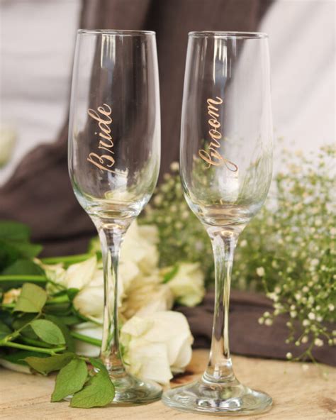 Engraved Champagne Flutes - Scoop My Art