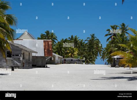 Cook islands palmerston island hi-res stock photography and images - Alamy