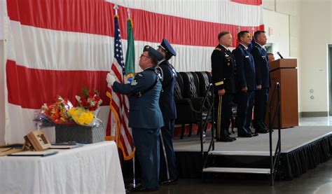 DVIDS - Images - Change of command for Washington Air National Guard [Image 5 of 5]