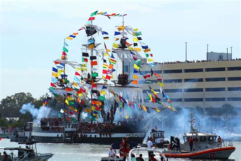 Gasparilla Festival, Shiver Me Timbers! - Curious Craig