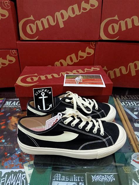 SEPATU COMPASS ORIGINAL GAZELLE LOW BLACK WHITE - 41 DAN 43, Fesyen Pria, Sepatu , Sneakers di ...