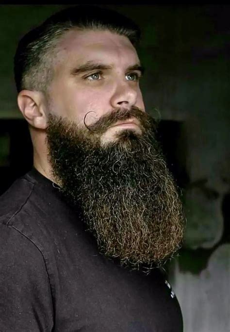 28 Long Beard Styles for Distinguished Men (2024 Trends) - Bald & Beards