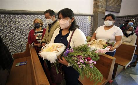 Día de la Candelaria; fieles poblanos acuden a bendecir a Niño Dios ...