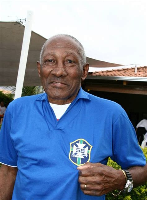 Djalma Santos, bicampeão mundial, morre em Uberaba aos 84 anos ...