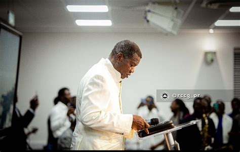 Pastor Adeboye tackles FG over plan to redesign naira - Goldmyne TV