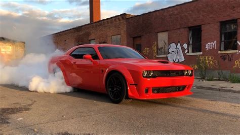 Widebody Hellcat Burnout on Thanksgiving!!! - YouTube