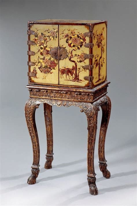 Chinese lacquer cabinet | Wick Antiques