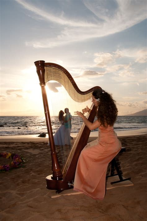 HarpistHawaii.com - Wedding Harp Music