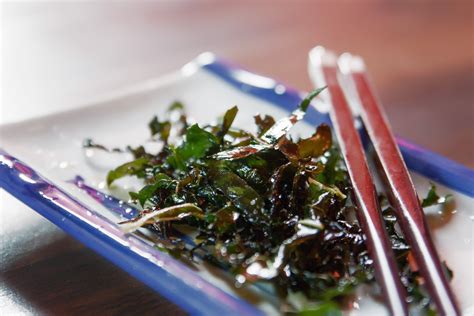 How to Make Chinese Crispy Seaweed (with Pictures) | eHow