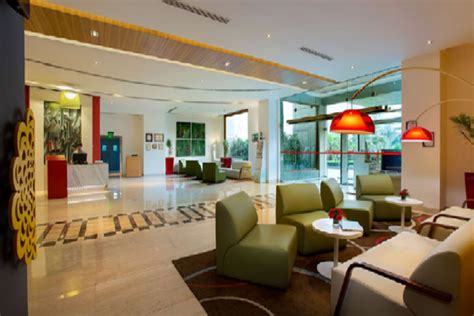 NOVOTEL, HYDERABAD – ReizIndia