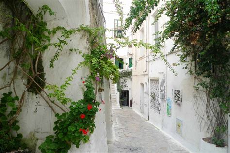 An Introduction to Sperlonga in Photos - Coveted Places