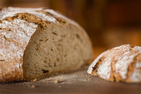 10 Delicious German Bread Recipes for Your Home Oven | German bread, Bread, Food