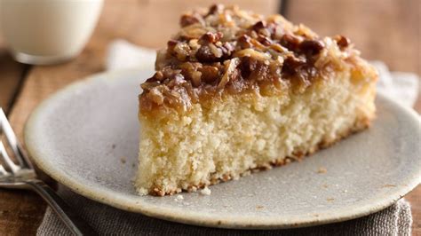 Bisquick™ Velvet Crumb Coffee Cake Recipe - BettyCrocker.com