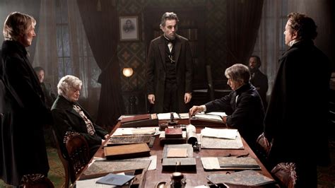 Daniel Day-Lewis is outstanding in 'Lincoln' | Film and movie critiques from CTV News