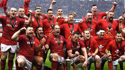 Wales celebrate Six Nations Grand Slam triumph