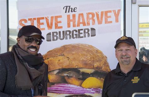 Steve Harvey Visits Big Burger Spot! - Big Burger Spot