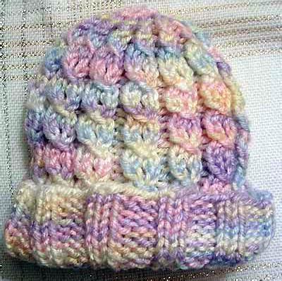 Free Knitting Patterns: Baby Hat With Mock Cables