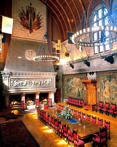 Banquet hall. Biltmore House, Asheville, North Carolina. Built by George Washington Vanderbilt ...