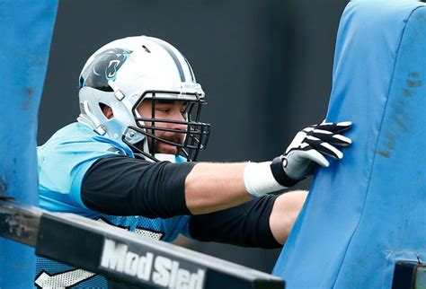 Skills and Drills: Carolina Panthers hand accuracy drill for offensive linemen