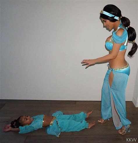 Princess Jasmine and her mini me!!!!! Kim and North for Halloween | Carnevale