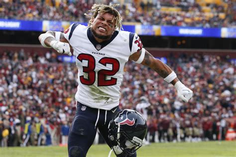 Chiefs land Tyrann Mathieu to three-year deal