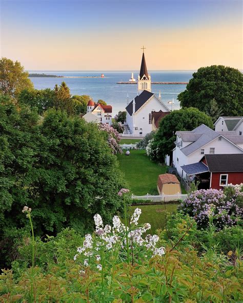 Mackinac Island Pictures: A Storybook Island In Northern Michigan