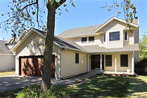 813 Wauconda Rd, Wauconda, IL, 60084 | Virtual Tour