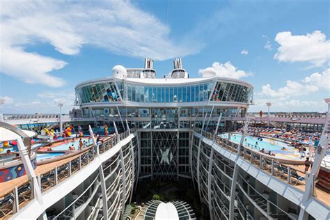 5 Ways to Go Behind the Scenes on a Cruise Ship