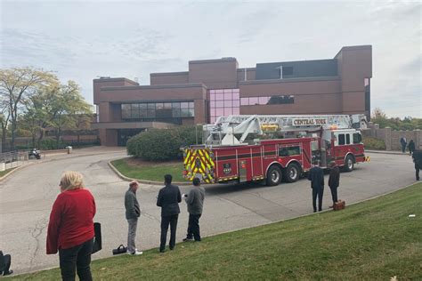 Central York Fire Services evacuates Newmarket courthouse - Newmarket News