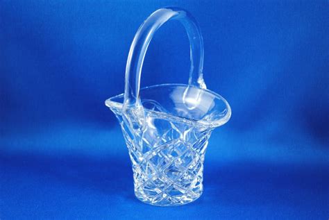 VINTAGE DIAMOND CUT GLASS DRESSING TABLE OVAL TRINKET BASKET | eBay