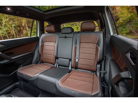 2024 Volkswagen Tiguan: 103 Interior Photos | U.S. News