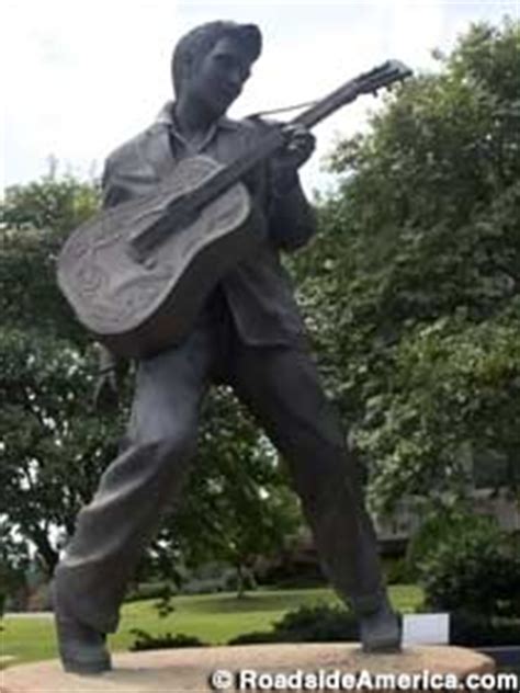 Statue of Elvis, Memphis, Tennessee