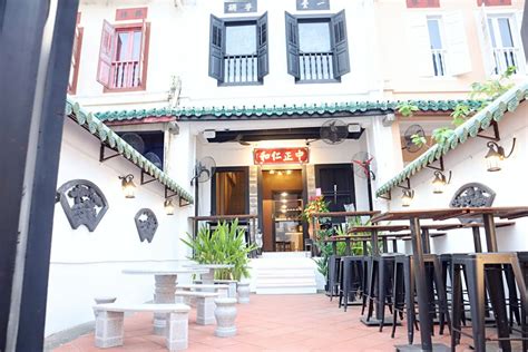 Friends Kitchen HK 朋友小厨 – Hong Kong Cafe At Neil Road With Extensive Menu And Nostalgic Decor ...