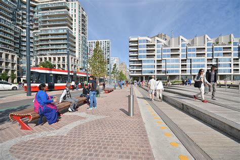 Queens Quay (East) | Waterfront Toronto