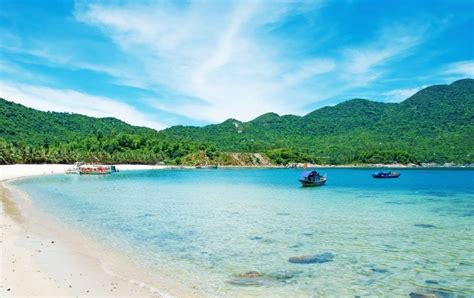 The Ultimate Guide to Visit Cham Islands (Cu Lao Cham) - Vietnam Guides