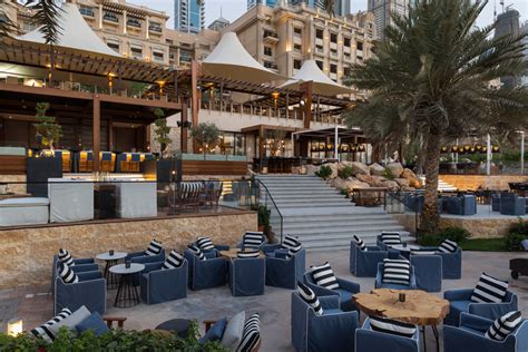 Best restaurants in Dubai Marina - Top 10 listing for Tourist