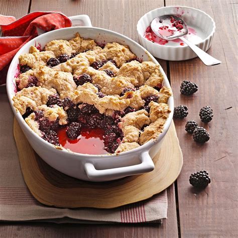 Summer Blackberry Cobbler Recipe: How to Make It