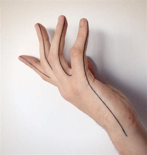 19 Subtle And Severely Minimalist Tattoos • Tattoodo