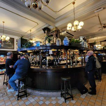 The Best 10 Pubs near Glasgow Central Station in Glasgow - Yelp