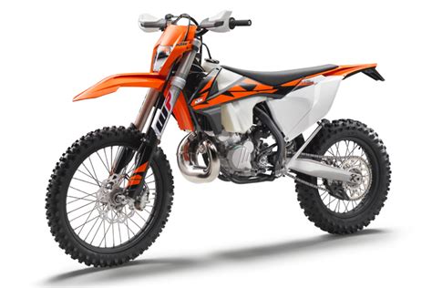 First Look: 2018 KTM 250/300 EXC TPI 2-stroke enduro