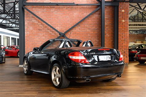 Mercedes SLK black (7) - Richmonds