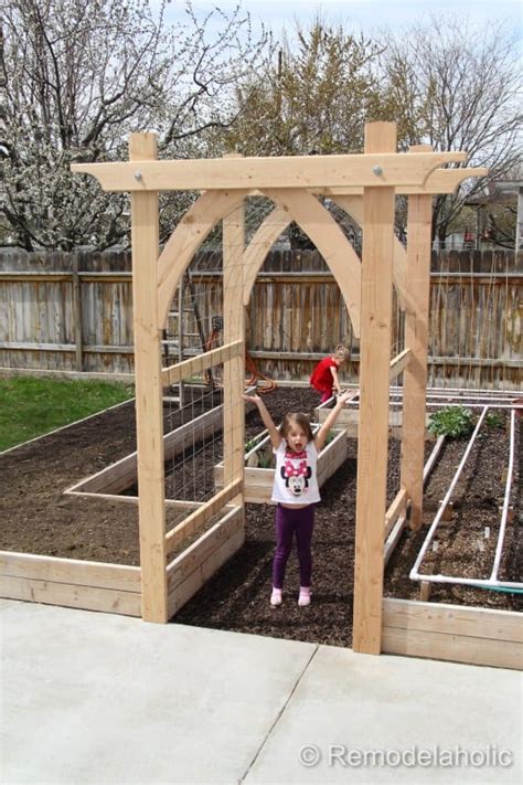 8 DIY Garden Arch Plans to Frame Your Beautiful Garden