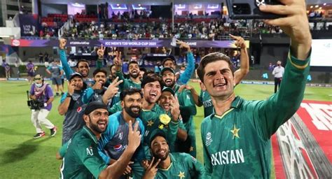 How much salary will Pakistan cricket players get after new central ...