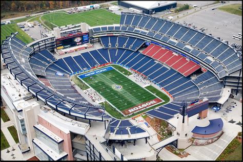 Football Players: American Football Stadium