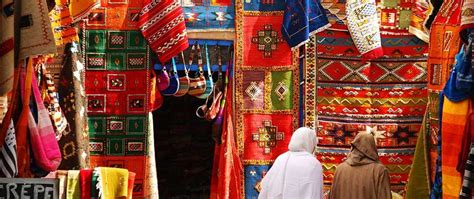 Moroccan Berber Rugs: History & culture | Friendly Morocco.