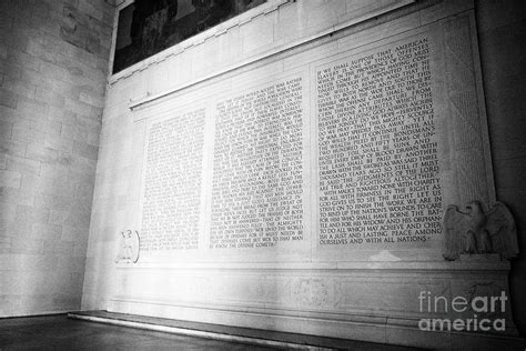 lincolns second inaugural address inside the lincoln memorial Washington DC USA Photograph by ...