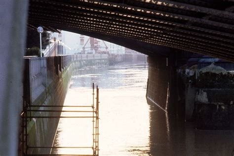 Mystery of 'God's banker' found hanging from bridge with concrete in ...