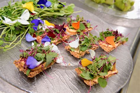 Garnish With Edible Flowers | 10 Tricks and Tips to Steal From Raw ...